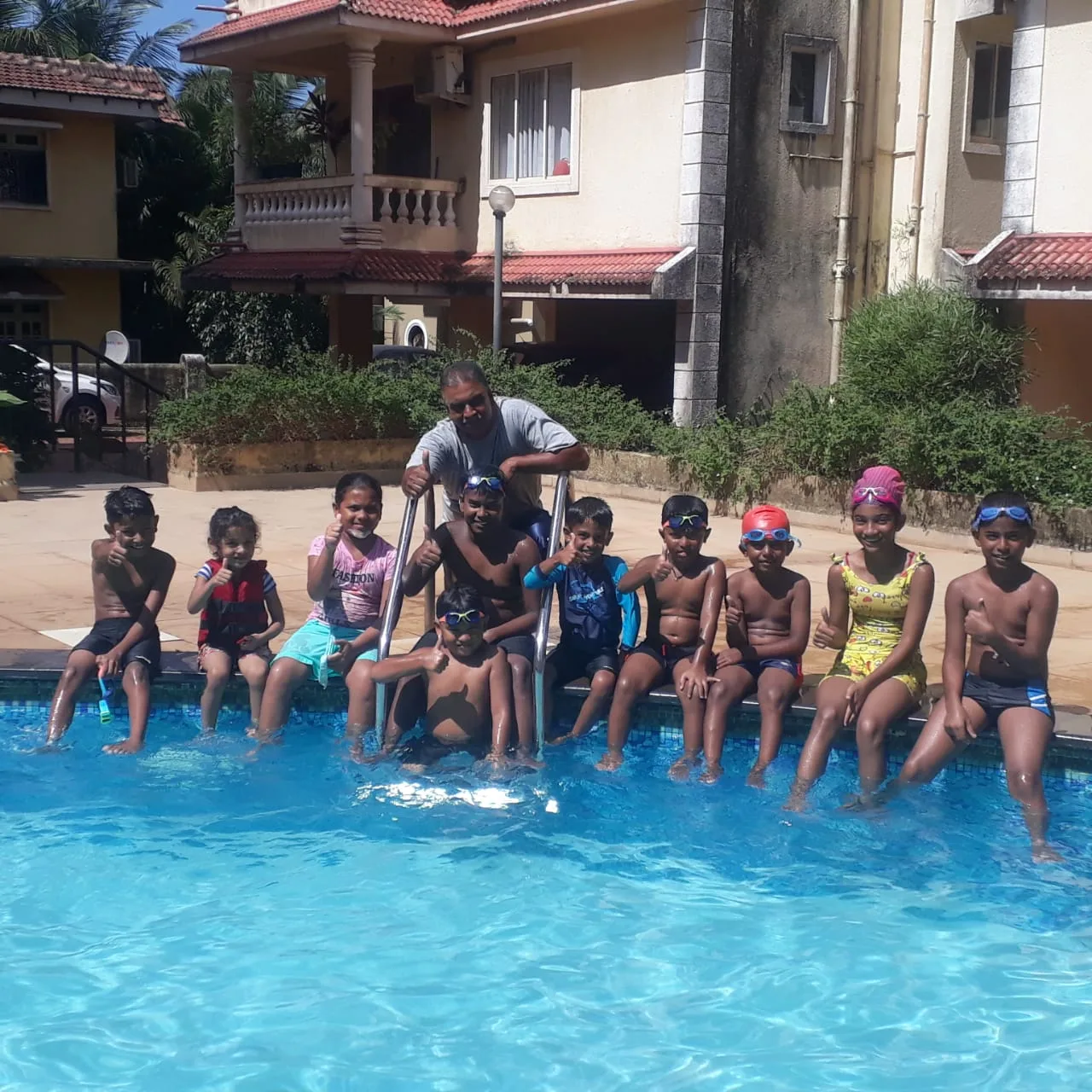 Diogo Fernandes, Swimming — Swimming in Campal, Goa