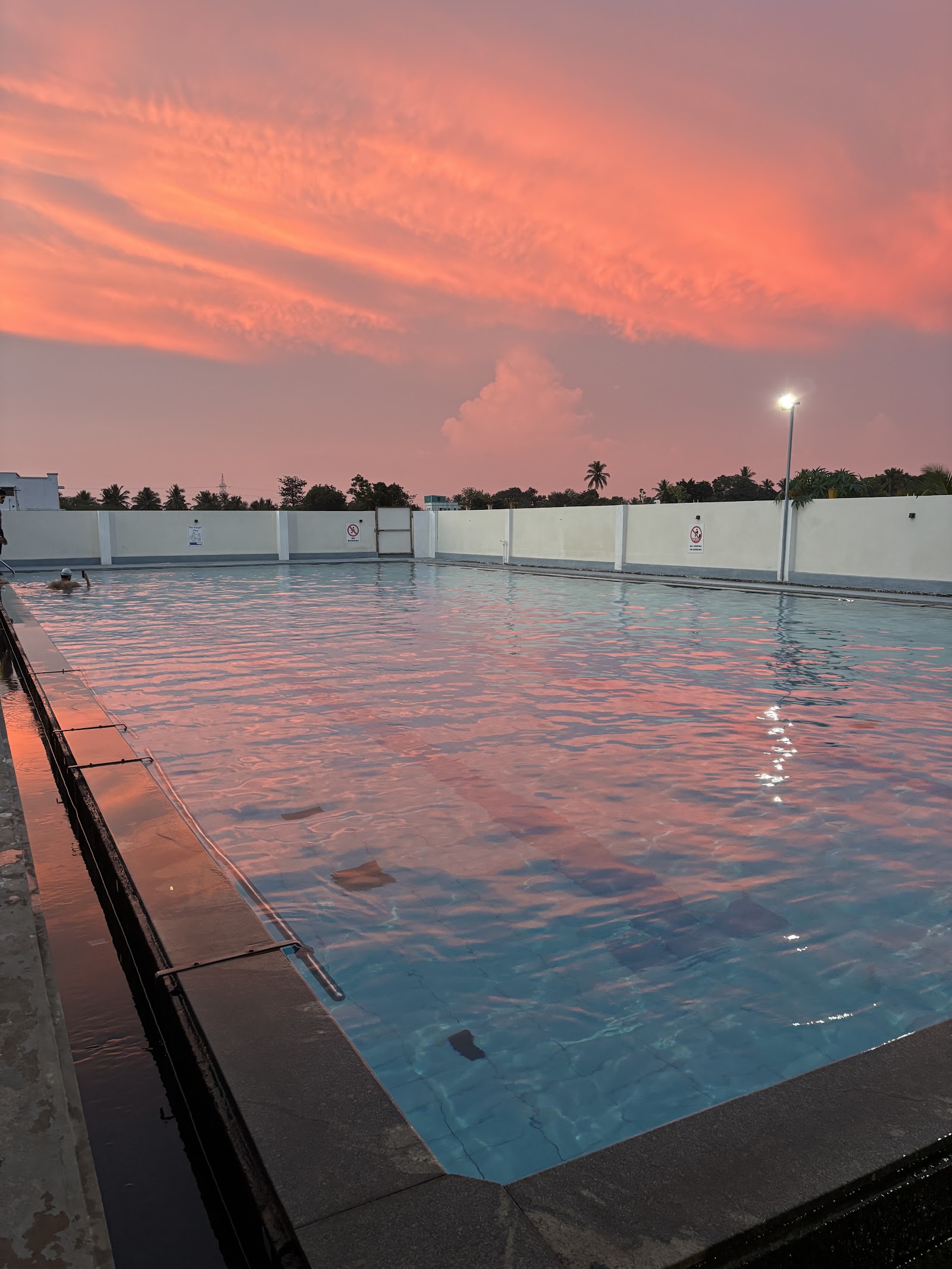 S Cube Health Club - Swimming pool, Wooden badminton court, unisex Gym — Swimming in Kurumbapalayam, Coimbatore