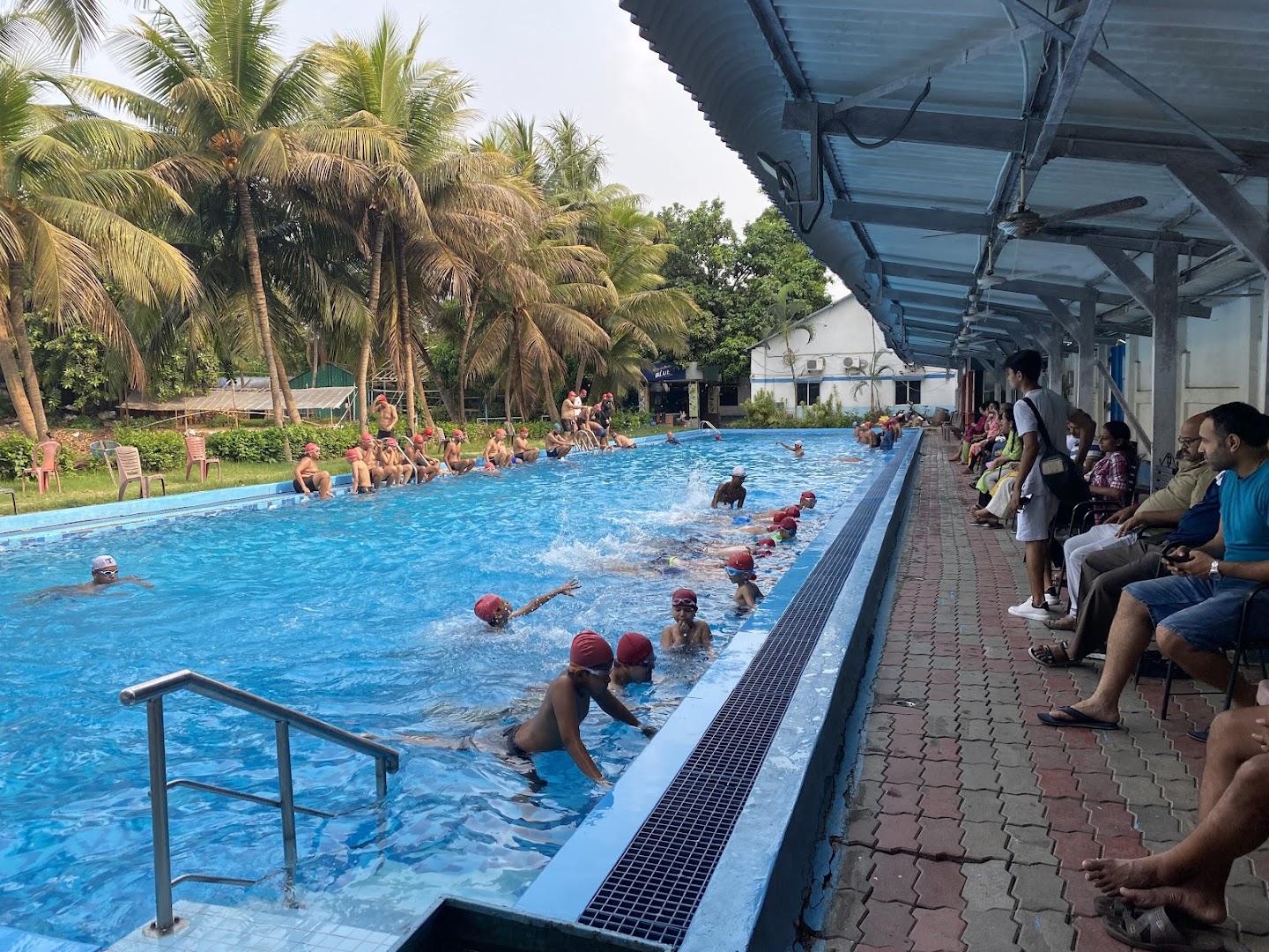 Anderson club swimming pool — Swimming in Tollygunge, Kolkata